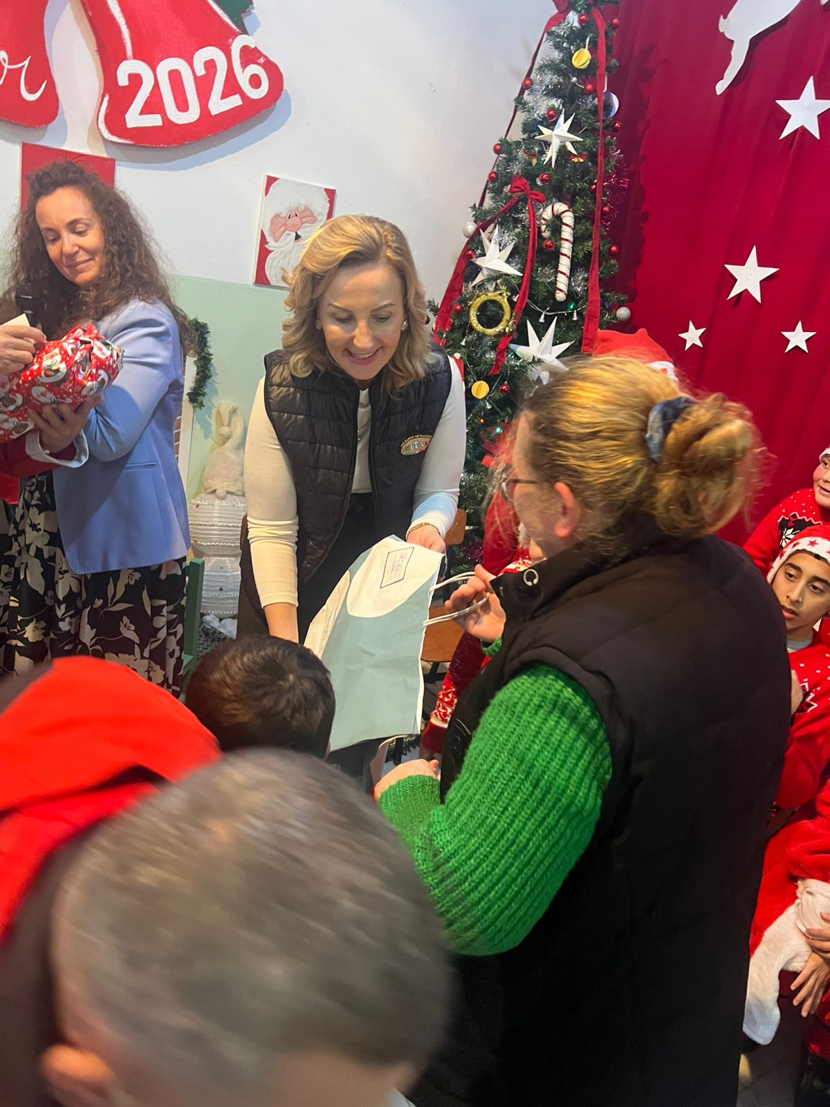 121e1ffb-9a53-4b2f-b4c3-2f6e7887a23b